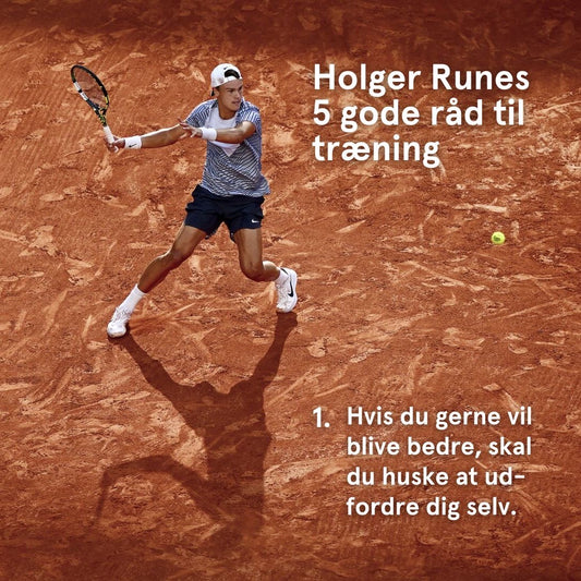 Tennis learning book. Signed edition, limited - Holger Rune på og uden for banen (Danish)