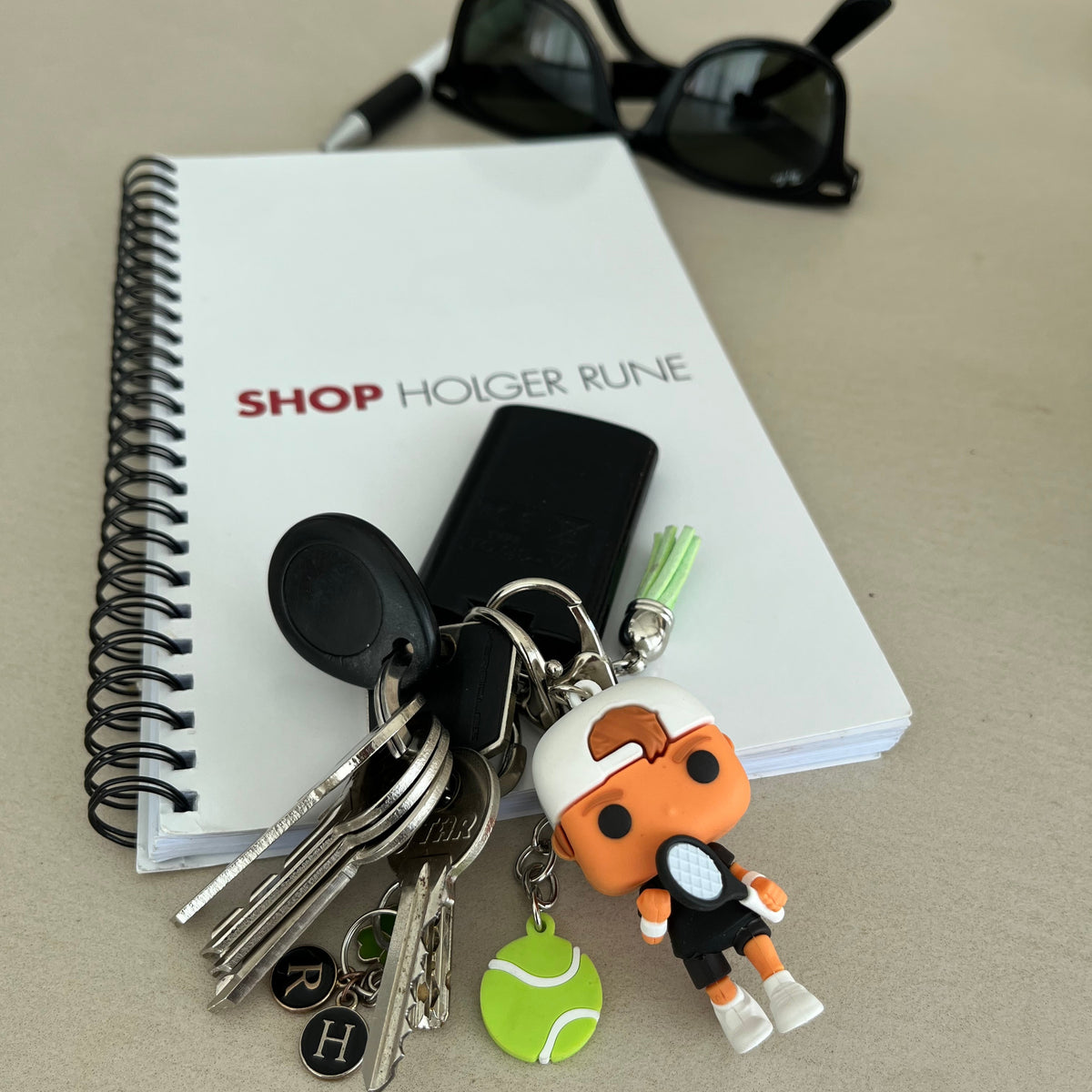 Tennis Keychain - Bag charm. Tennis figurine and tennisball, HR pop collection