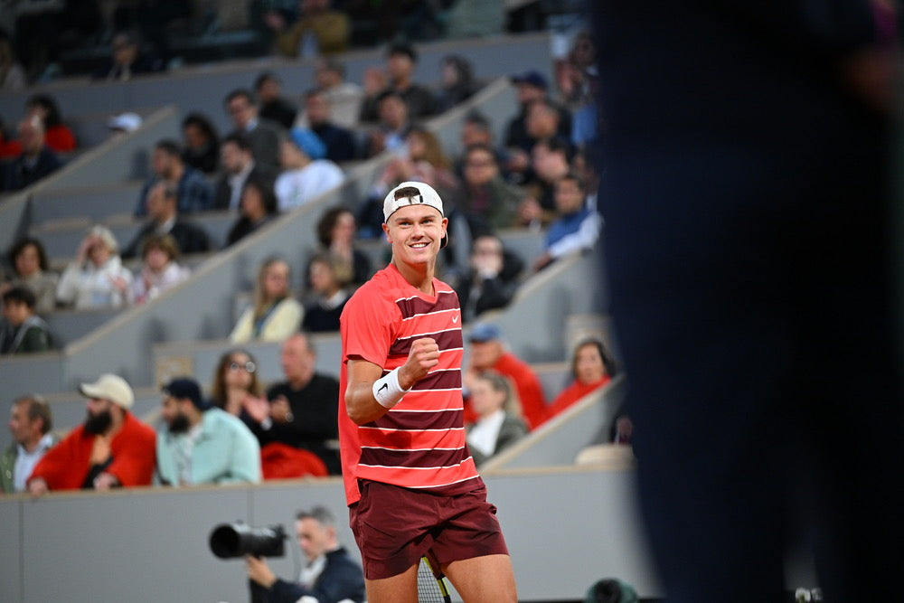 Signed and match worn at Roland Garros complete match outfit