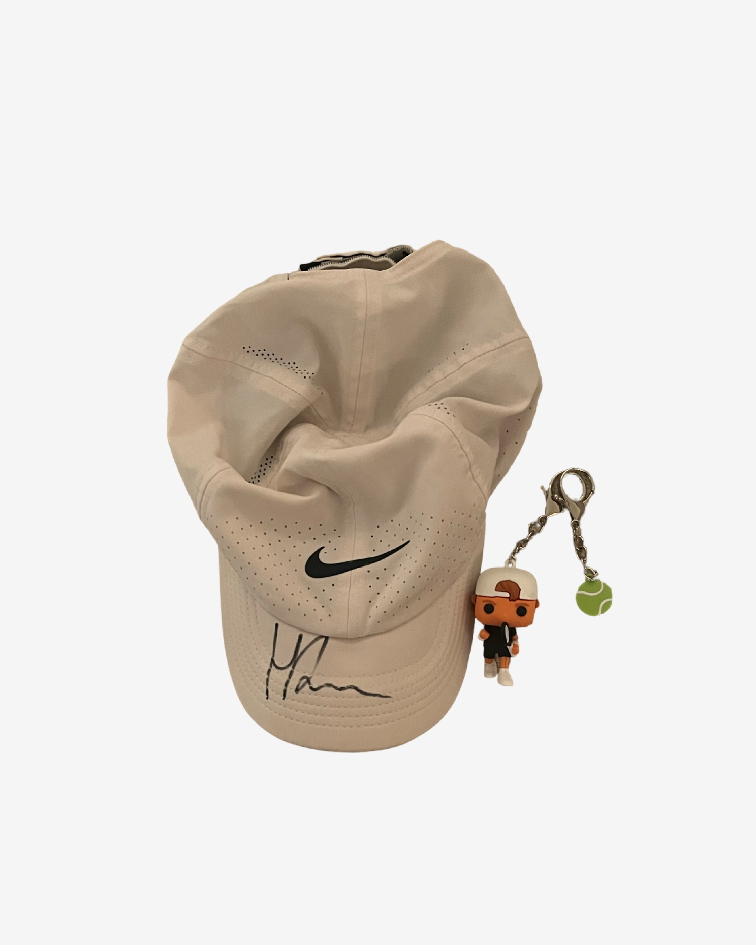 Signed white cap and Pop Art keychain #4