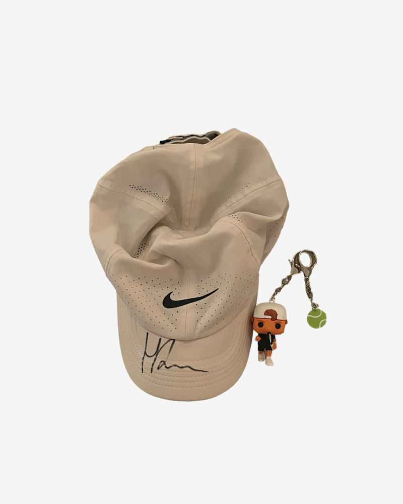 Signed white cap and Pop Art keychain #4