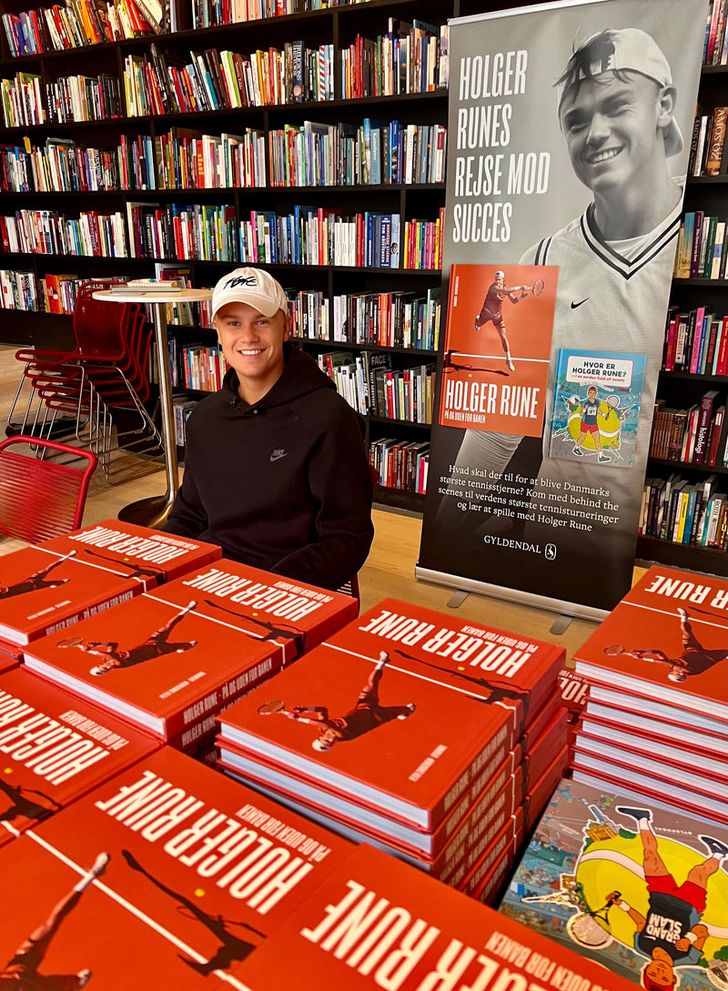 Holger Rune’s book. Signed edition, limited - Holger Rune på og uden for banen (Danish)