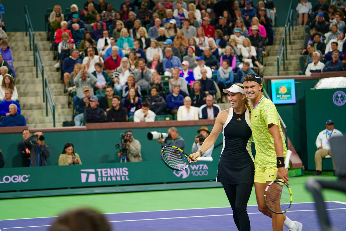 Signed and match worn at Indian Wells, Neon pattern complete match outfit