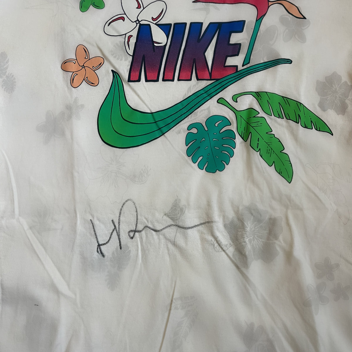 Signed happy vibe pattern t-shirt