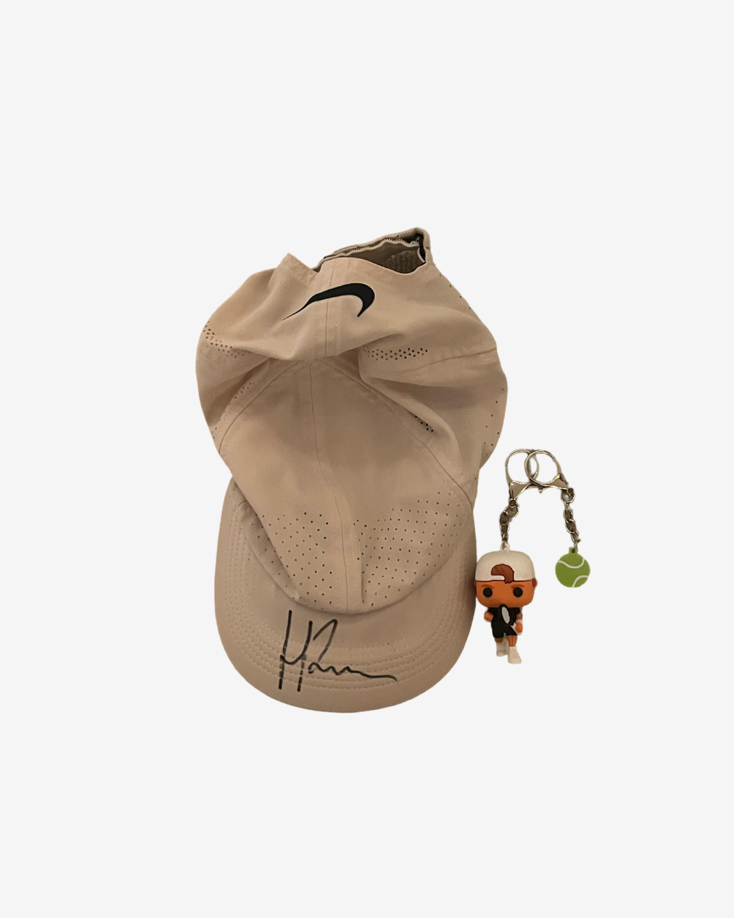 Signed white cap and Pop Art keychain #6