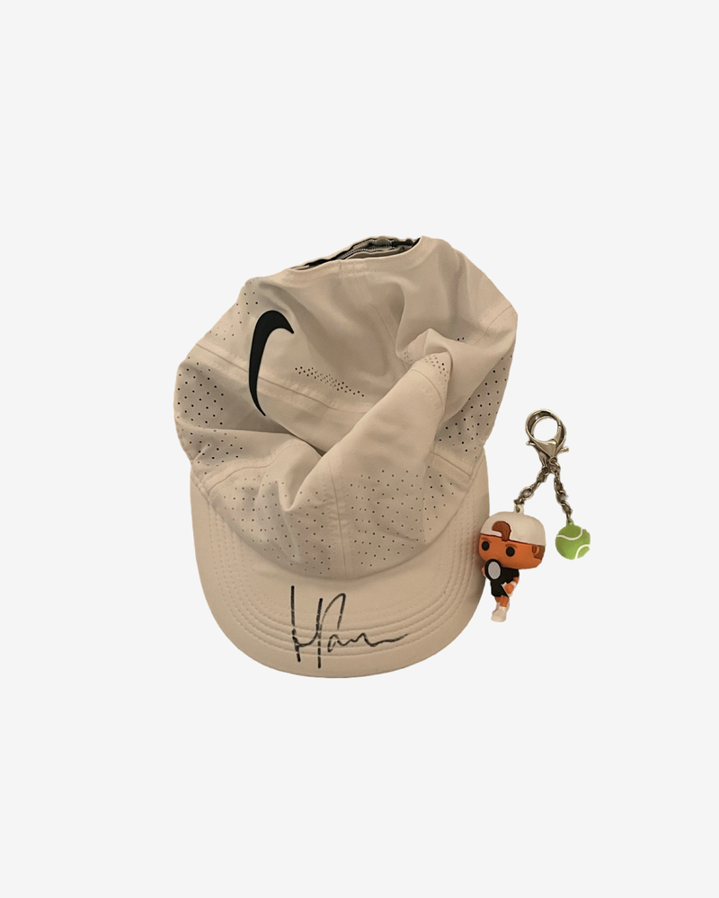 Signed white cap and Pop Art keychain #7