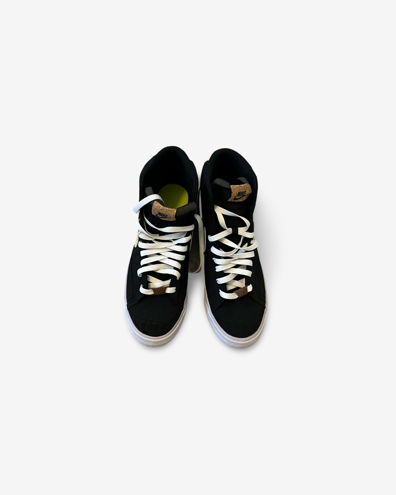 Black Cotten pomgranate sneakers, signed