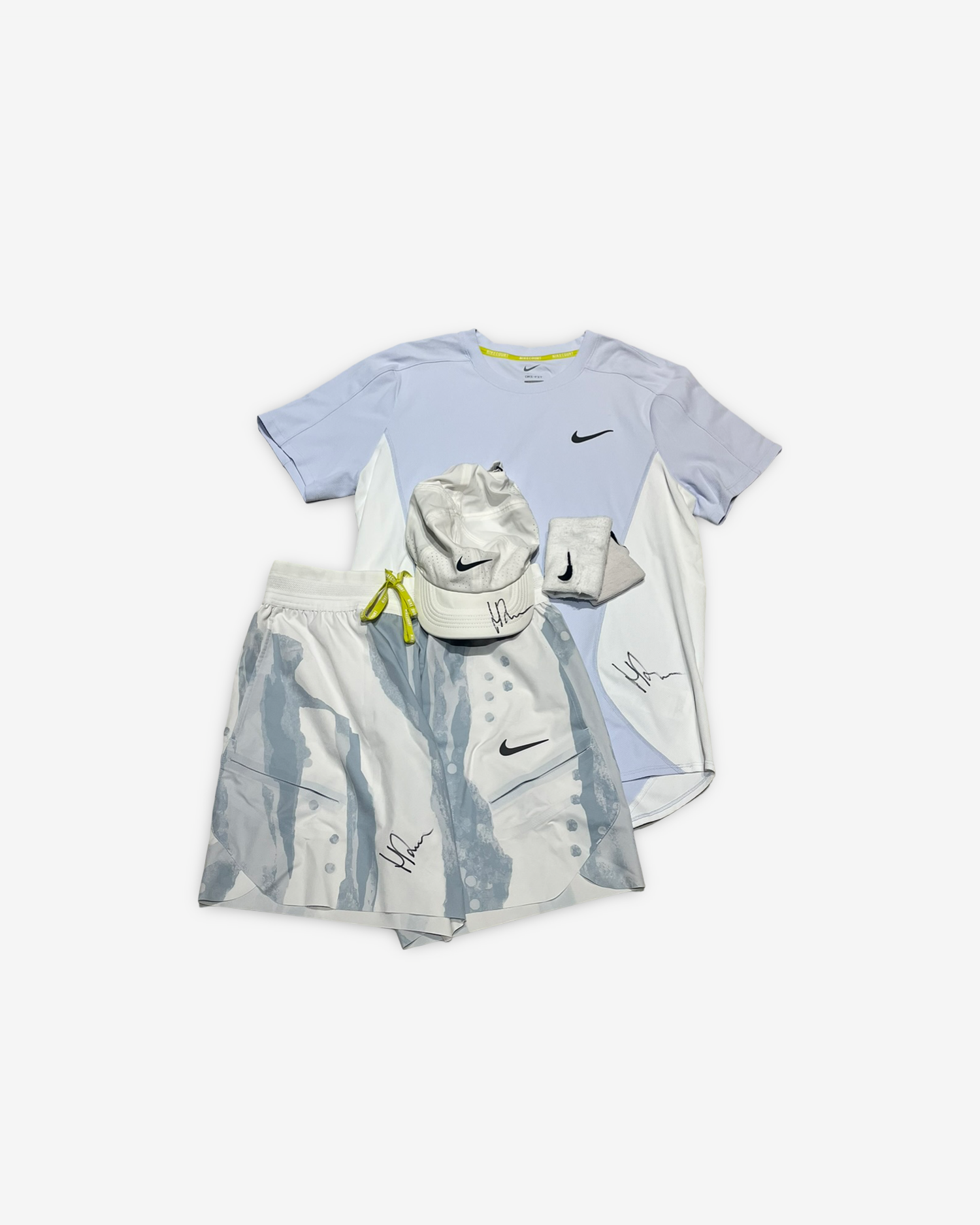Signed and match worn. Australian Open match outfit