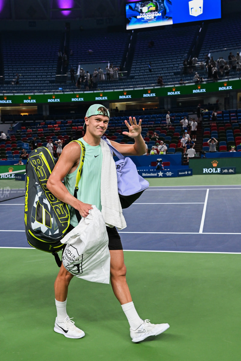 Signed Bag, soft purple, used at several tournaments