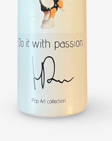 Drink bottle 750 ml, limited pop art collection, signed by Holger Rune