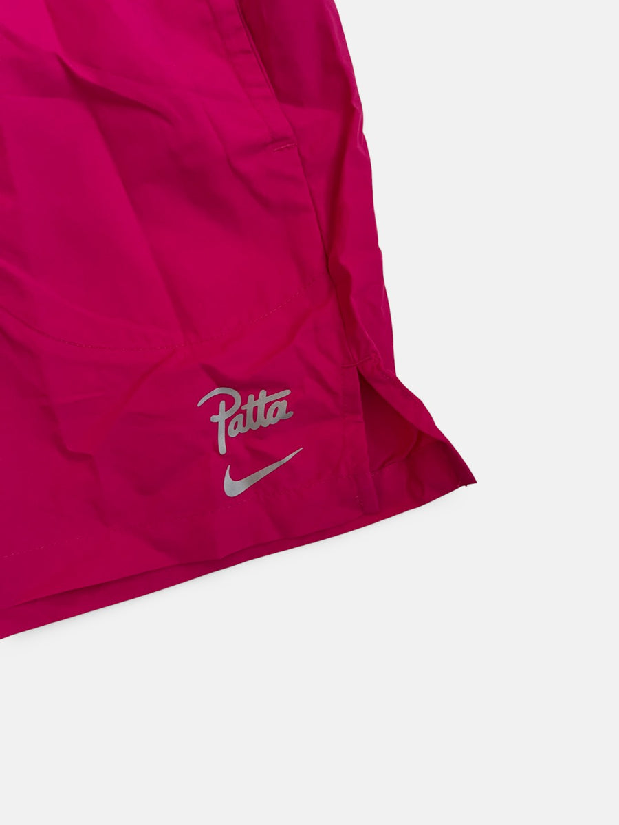 Signed beach shorts Nike x Patta