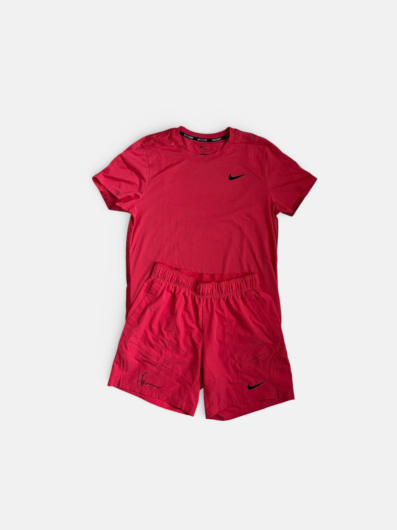 Signed iconic UsOpen match outfit