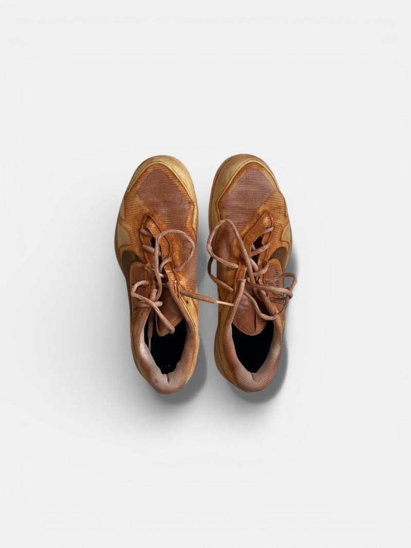 Signed and match used tennis shoes Vapor Pro