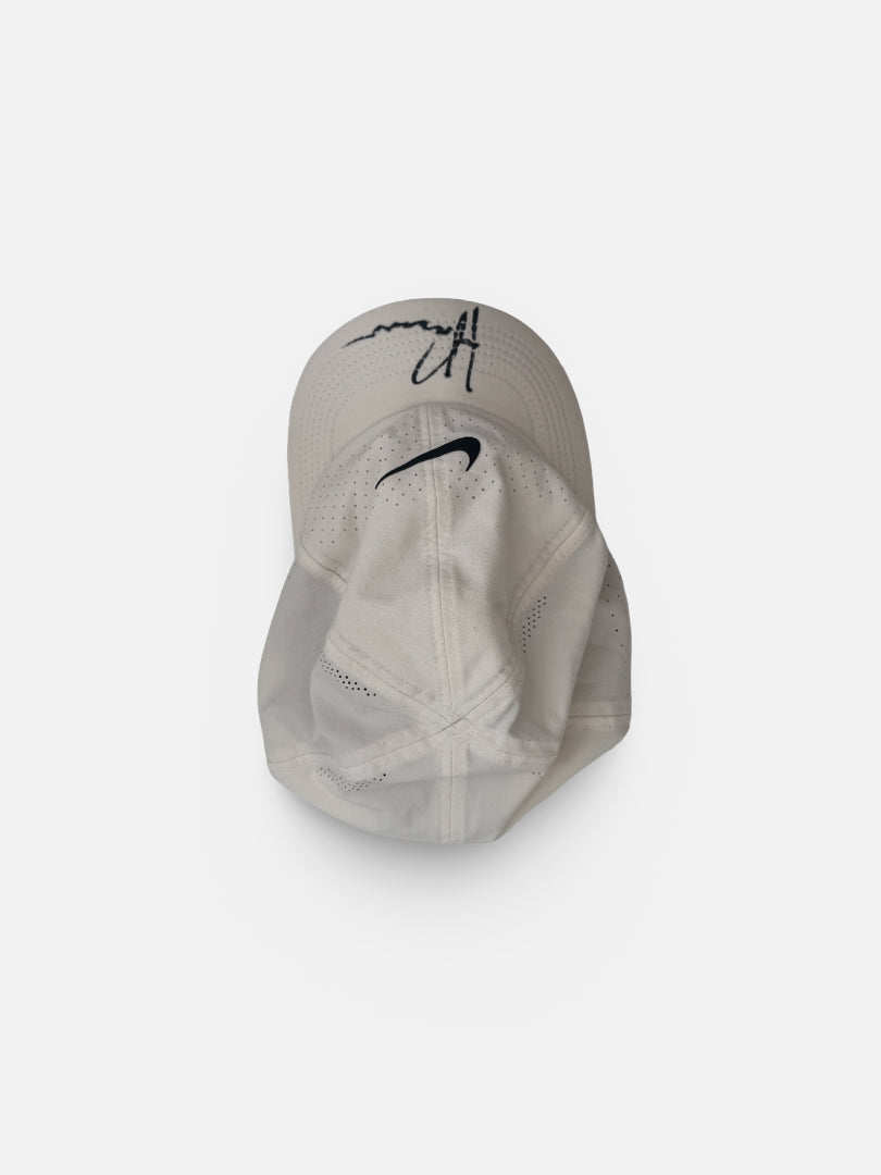 Signed Cap Paris 2024